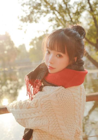 她在她老公面前被耍了